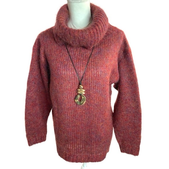 Vintage 80’s Mohair Sweater - Picture 3 of 11